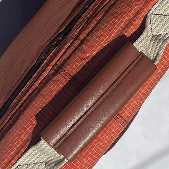 RBX orange and tan new with tags over the shoulder messenger bag laptop bag - Picture 5 of 5